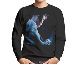 Bernard Sumner Of New Order Guitar Side Shot Men's Sweatshirt - Black