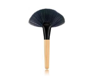 Flat Fan Brush Professional Fiber Makeup Brush Define Bronzer Illuminator - Woodgrain Black