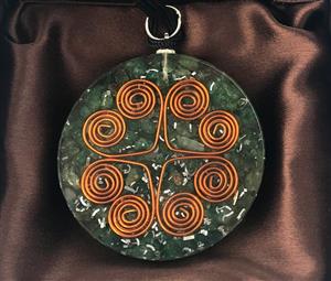 Orgonite Pendant Green Aventurine Heart Cooper Coil Orgone Gemstone Disc Reiki Spiritual Energy