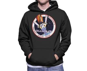 NASA STS 8 Challenger Mission Badge Men's Hooded Sweatshirt - Black