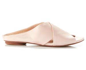 Walnut Melbourne Women's Rose Slide Shoe - Blush