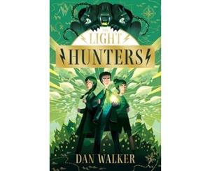 The Light Hunters - Paperback