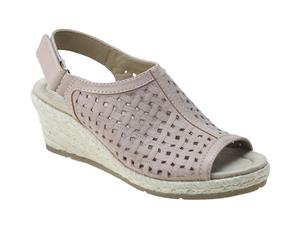 Planet Shoes Womens Jennifer Comfort Wedge Sandal in Blush Pink