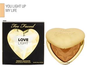 Too Faced Love Light Prismatic Highlighter 9g - You Light Up My Life