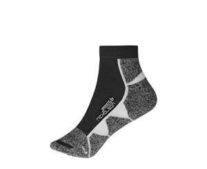 James And Nicholson Unisex Sport Sneaker Socks (1 Pair) (Black/White) - FU953