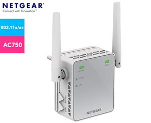 NETGEAR AC750 WiFi Range Extender Wall Plug - White