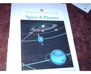 Space & Planets (Understanding Science & Nature)