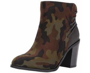 Very Volatile Womens Lacey Almond Toe Ankle Cowboy Boots