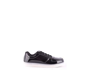 Wize E Ope Men's Sneakers In Black