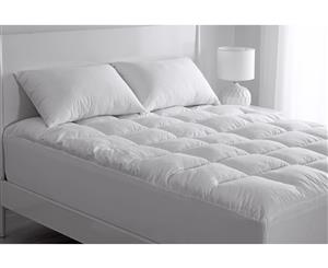 Dreamaker REPREVE 900gsm Mattress Topper QB