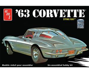 AMT 125 1963 Chevy Corvette