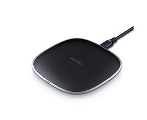 AUKEY 10W Wireless Charger Fast Charging Pad for Qi Devices Apple iPhone Samsung