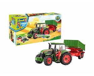 Tractor with Trailer and Figure 120 Scale Level 1 Revell Junior Kit