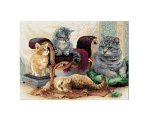 RIOLIS Counted Cross Stitch Kit 15.75inch X11.75inch Feline Family (14 Count)