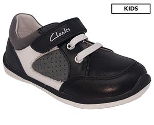 Clarks Boys' Maxxie Narrow Shoes - Black