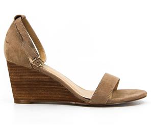 Therapy Women's Hazel Shoe - Smokey Brown