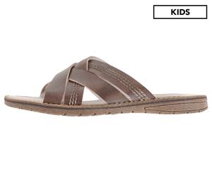 Momino Girls' Crossover Strap Slides - Cocoa