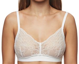 Spanx Women's Spotlight On Lace Bralette - White