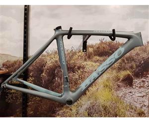 Basso Diamante Frameset - Eggshell