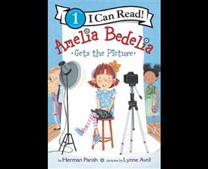 Amelia Bedelia Gets the Picture